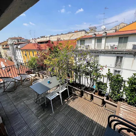 Attico Con Terrazza Nel Cuore Di Nolo Appartamento Milano