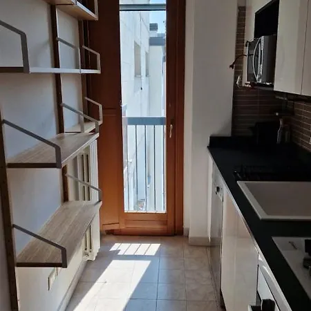 Appartamento Nolo - Ampio Trilocale Con Terrazzino *