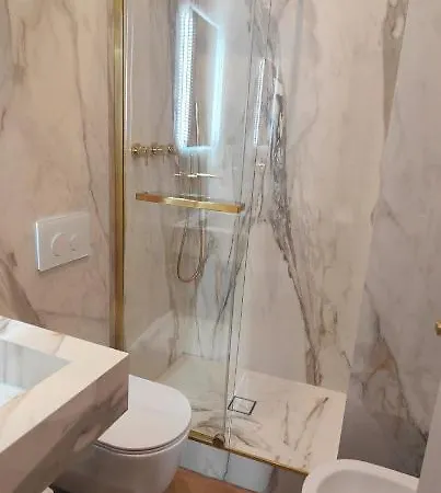 Marcora 6 R Luxury Living