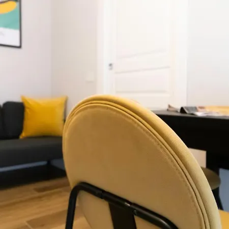 Italianway - Raffaello Sanzio 7 * Mediolan