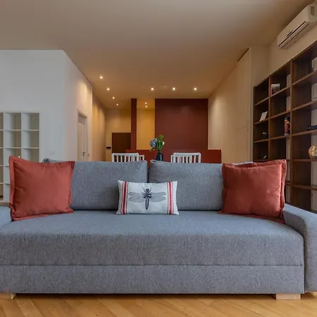 Apartment Beplace Monumentale Milan