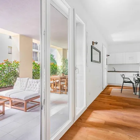 Modern With Terrace & Garage By Ndp Rent Apartment *