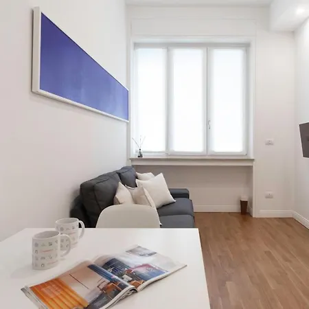 Italianway - Bandello 4&1 ミラノ