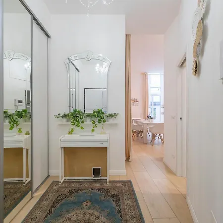 White Loft Near Duomo Orti 14 Apartament