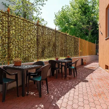 Leader 2 - Monzino - Hockey Msg Arena - Linate - Apartamento Milán