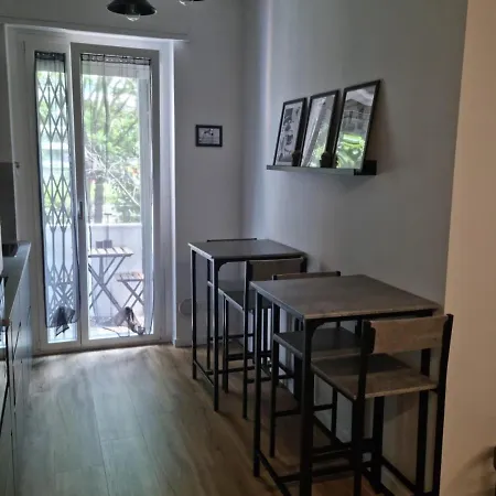 Da Nord A Sud - Benelli 16 Gæstehus