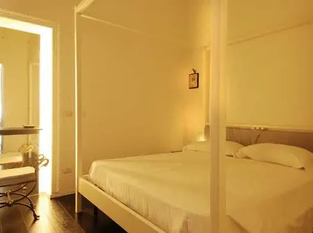 Apartment Brera, Milan