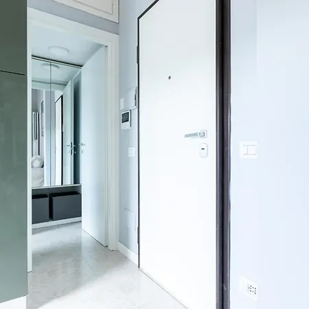 Collection Citylife With Terrace - Collection Apartment