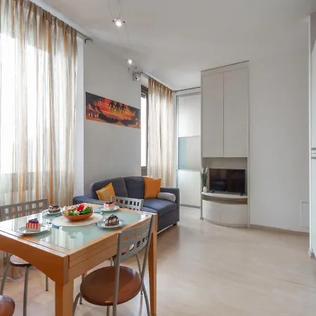 The Rent - Cosy One-bedroom In Via Fogazzaro Mediolan