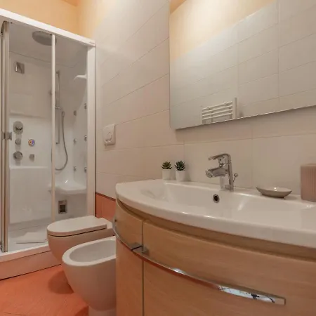 The Rent - Cosy One-bedroom In Via Fogazzaro *