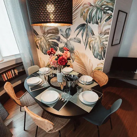 Mrdoyle Catalani Apartment *