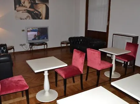 Hotel Apollo