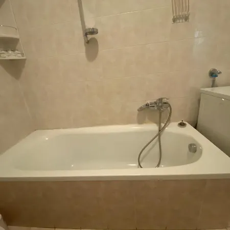 La Casa Dell'isola Apartment *