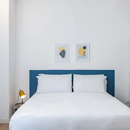 Relstay - Porta Romana - Large Apartament