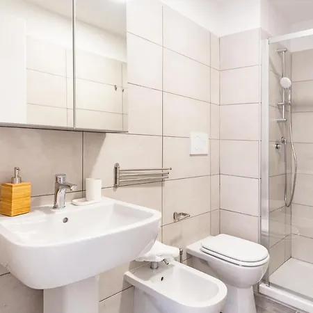 Khl - Sansiro, Milan