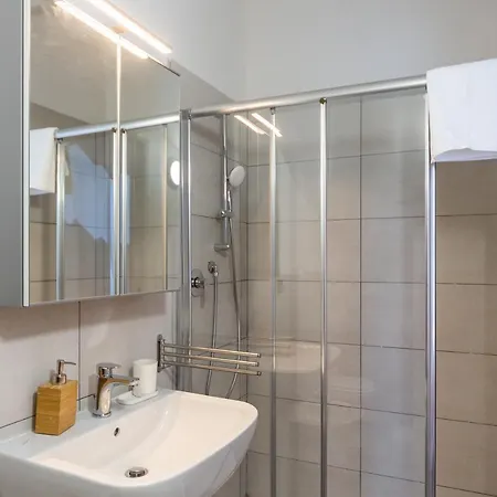 Khl - Sansiro, Milan