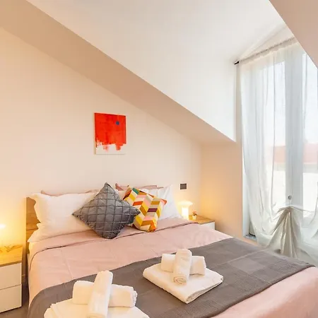 Apartment Khl - Sansiro,