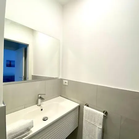 • Amendola Apartamento Milão