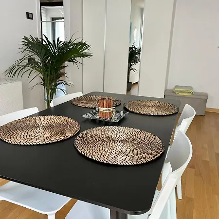 Sulla Metro 3 Gialla Maciachini Apartman *