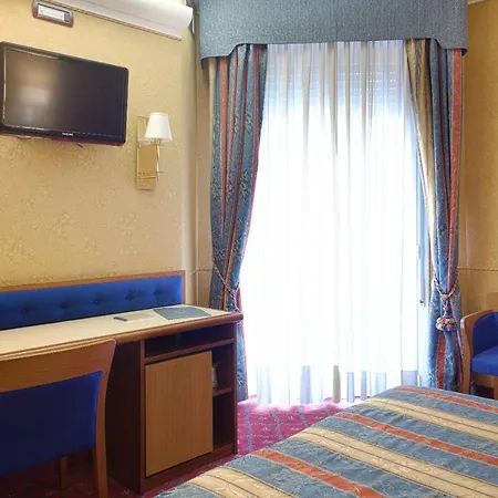 Des Etrangers Szálloda 3*