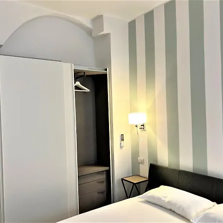 Apartment Navigli Mailand