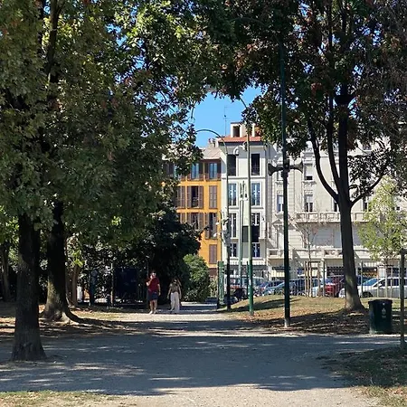 Appartement Charming And Design Attic Loft In Coolest Area Navigli Ticinese *