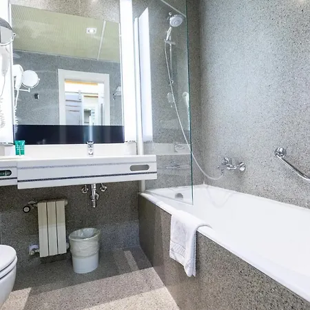 Szálloda Hotiday Turro 4*