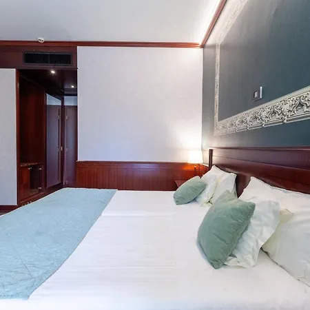 Hotiday Turro 4* Milano