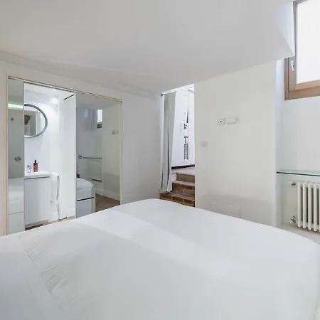 Relstay - Brera District Apartment