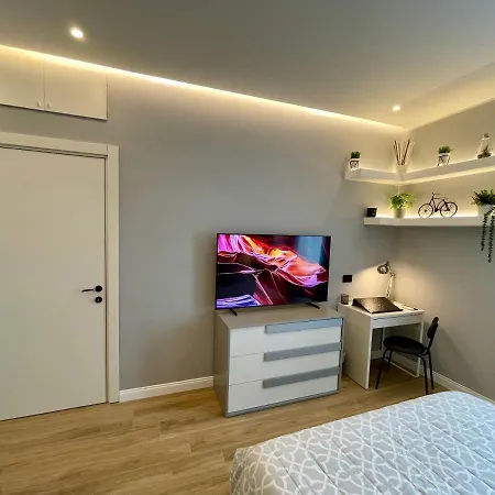 Luxury Downtown - Mf Апартаменты *