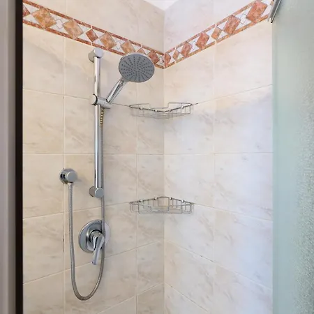 Mila Brizi Apartment *