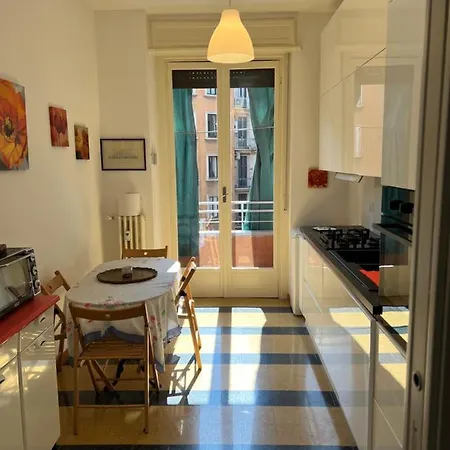 Giustiniano-5 * Milán