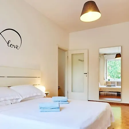 Lugano - Free Internet And Netflix Apartment *