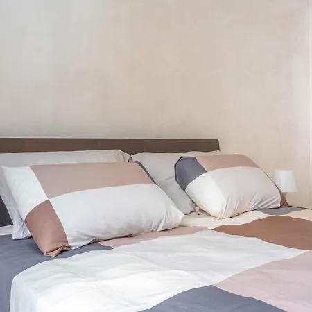 Mo30 Loreto- Duomo- Large Modern - Daire *