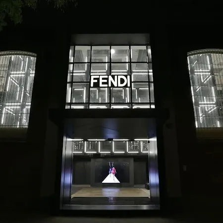 Duomo-navigli Fashion Week Milan