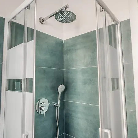 Apartment Artistic House Navigli-duomo Netflix & Design Milan