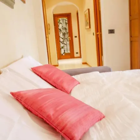 Duomo-navigli Fashion Week Apartment *