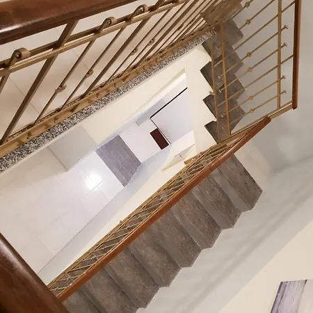 Leader 4 - Monzino - Hockey Msg Arena - Linate - Apartmán