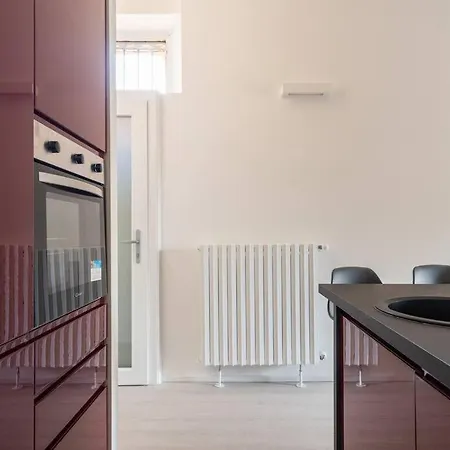 Bramante24 Trilocale In Sarpi * Milan