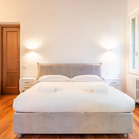 Le Guglie In Piazza Castello - Centro Storico Apartmán