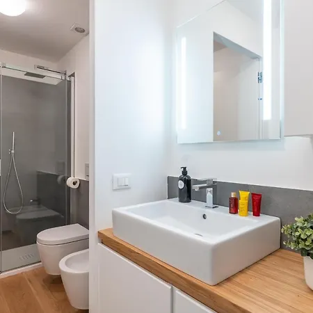 Bramante Design - A Pochi Passi Dal Duomo *