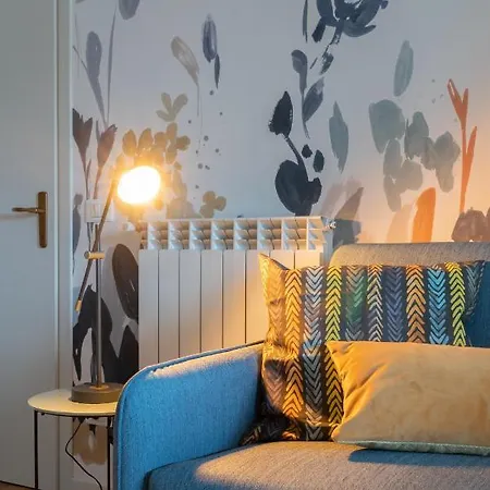 Smart Loft In - *