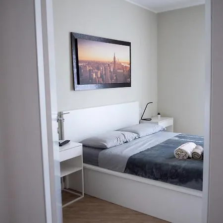 Skyline Fiera Милан