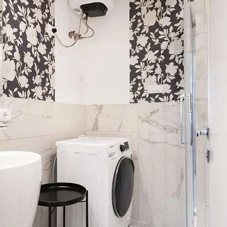 Easylife - Perla Preziosa In Porta Romana Milan