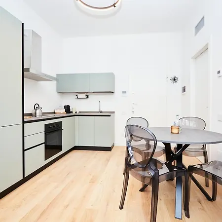 شقة Urban Flats Modern Few Minuts From Duomo ميلان