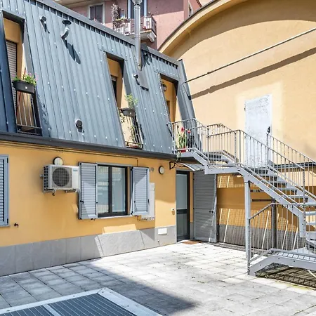 Relstay - Porta Romana - Large Apartment