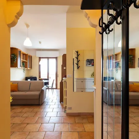 Gonin San Cristoforo Apartament *