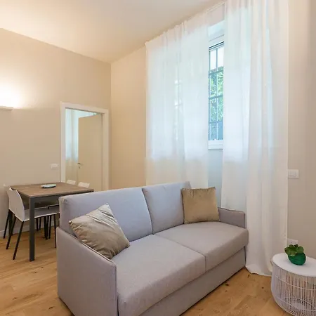I Host - Ranzoni 1 Apartment Milan