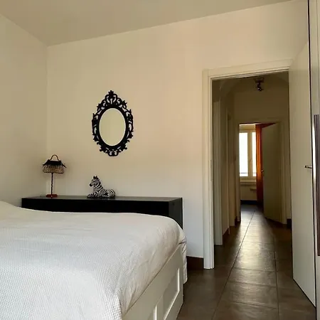 Porta Venezia, Speciale Con Due Camere. *