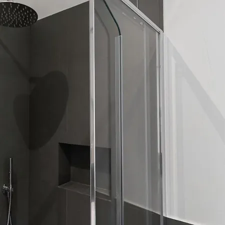 Lägenhet Italianway Comfort - Alfieri 18 *